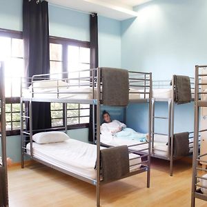 Dormitory Room Mixed